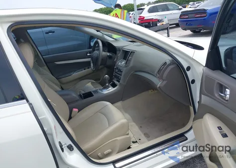 2008 Infiniti G35 z USA, uszkodzony, nr VIN JNKBV61E98M228685